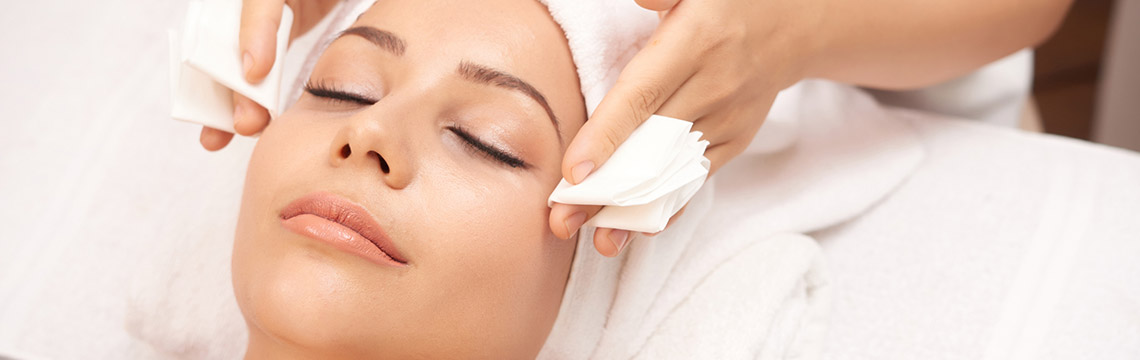 Hyperpigmented skin facial