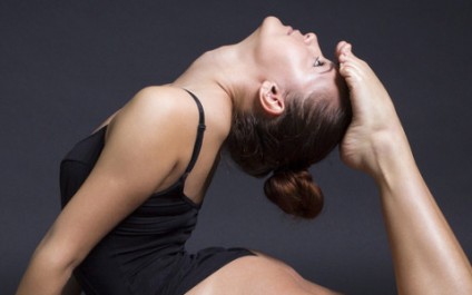 Pose for sport: welcome to competitive yoga