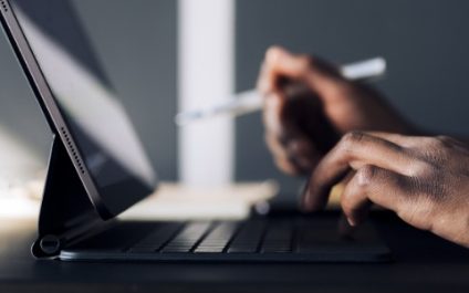 Windows keyboard shortcuts worth learning: Snap, taskbar, task view, and more