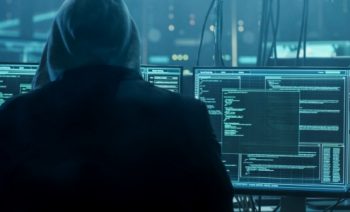 Top tips to protect yourself from holiday hackers