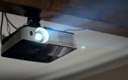 Tips on choosing a projector for your business