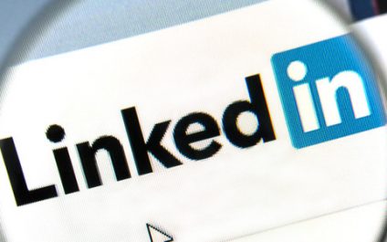 LinkedIn Alumni improves how you network