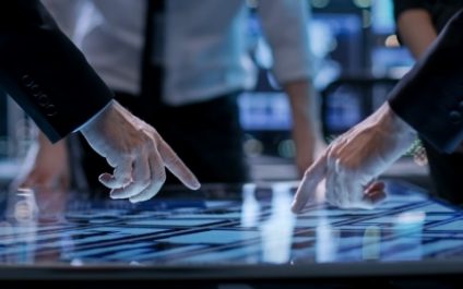 Integrating UCaaS and CCaaS: A smarter approach to business communication