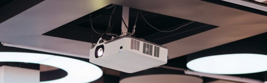 How to choose the right projector for your office