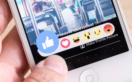 5 tips for using Facebook reactions