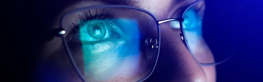 Office projector buying guide: 5 Specs that actually matter