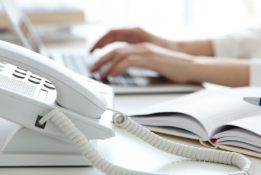 Choosing between cloud and on-site VoIP hosting: A guide for businesses