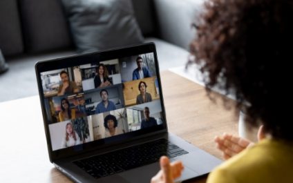 Microsoft Teams and Google Meet: A comparison of video conferencing platforms