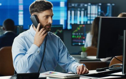 Teams Phone multiline calling: What IT admins need to know