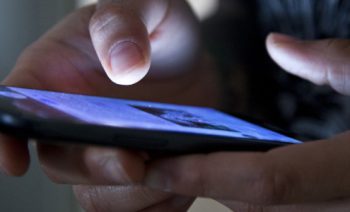 Make iPhone text messages more private