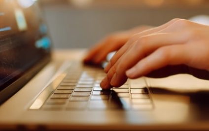 The 2025 laptop buyer’s guide for remote workers