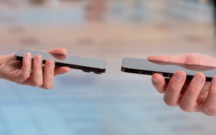 How Apple’s NameDrop makes sharing contacts quicker and easier