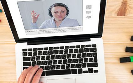 Comparing proprietary and open-source VoIP systems