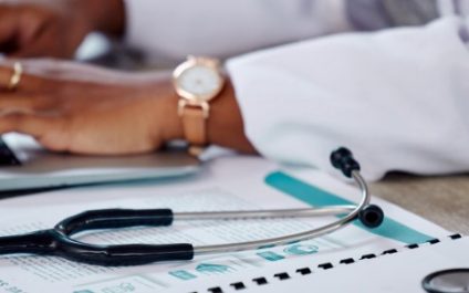 EHRs vs. paper records: Why the switch is worth it for healthcare practices