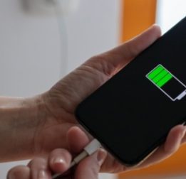 6 important battery-saving tips for iPhone users