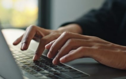 Windows Migration Assistant: How to move your files from a PC to a Mac