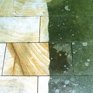 watercleaning-sandstone-r