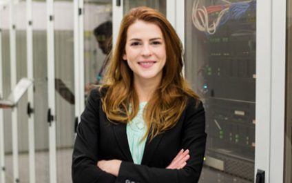 Exploring the Benefits of the Hosted Server Model