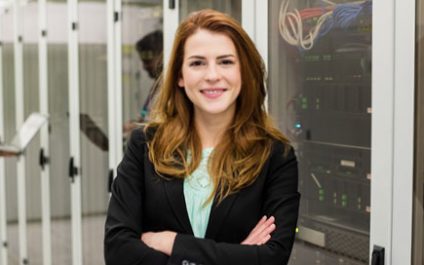 Exploring the Benefits of the Hosted Server Model