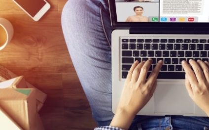 How to lead effective meetings in a hybrid workplace