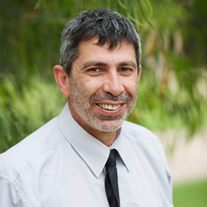 Mr Tony Papasergio
