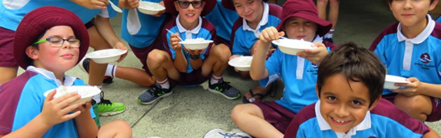 Students begin Lent with Rice Day