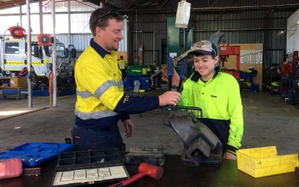 Year 10 Students Explores Workforce