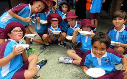 Students begin Lent with Rice Day