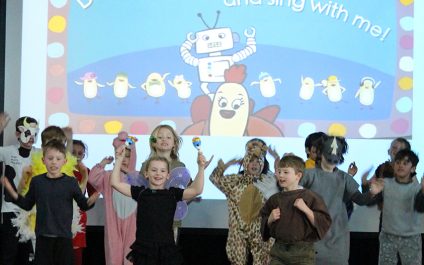 Assembly & Awards (2CT): gorgeous grammar