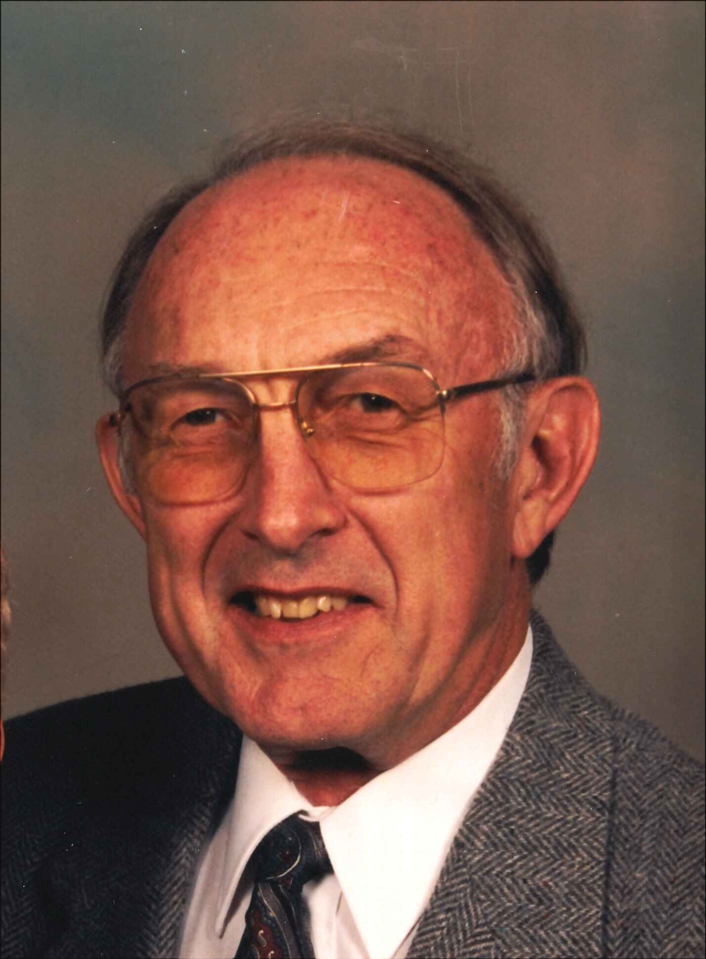 Kracl Funeral Chapels Leon J. Schutte Schuyler, David City, Leigh