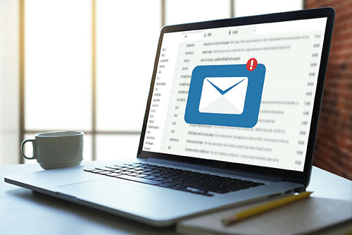 Sideimg-Businesses-need-email-security-solutions