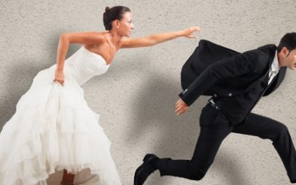 How not to get sued on your wedding day tip #2: Don’t steal your ex-wife’s family heirlooms and wedding dress