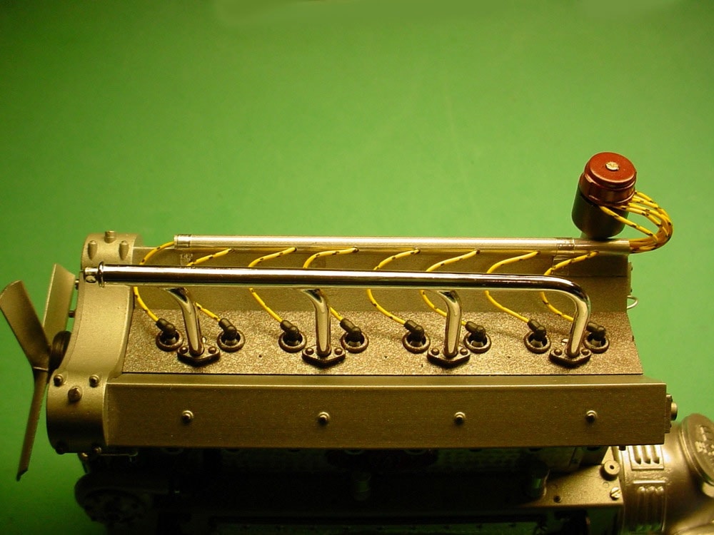 Instructions for Installing the Ignition Wire Z038 Model Motorcars