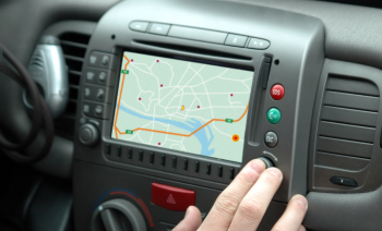 Navigating Life's Journey: How the Waze App and Youth Life Coaching can help you reach your destination with confidence