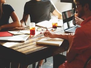 The Differences Between Customer Experience and Customer Engagement