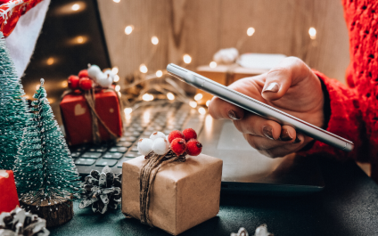 10 Holiday Shopping Tips for Safer Online Shopping