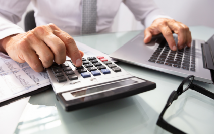 Hiring a tech vs outsourcing, a cost breakdown