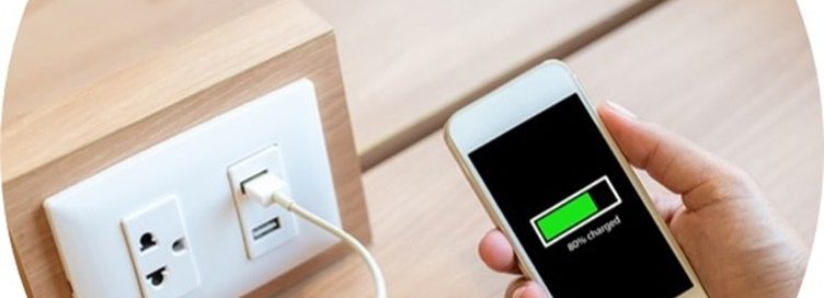 Just The Facts: Cellphone chaos