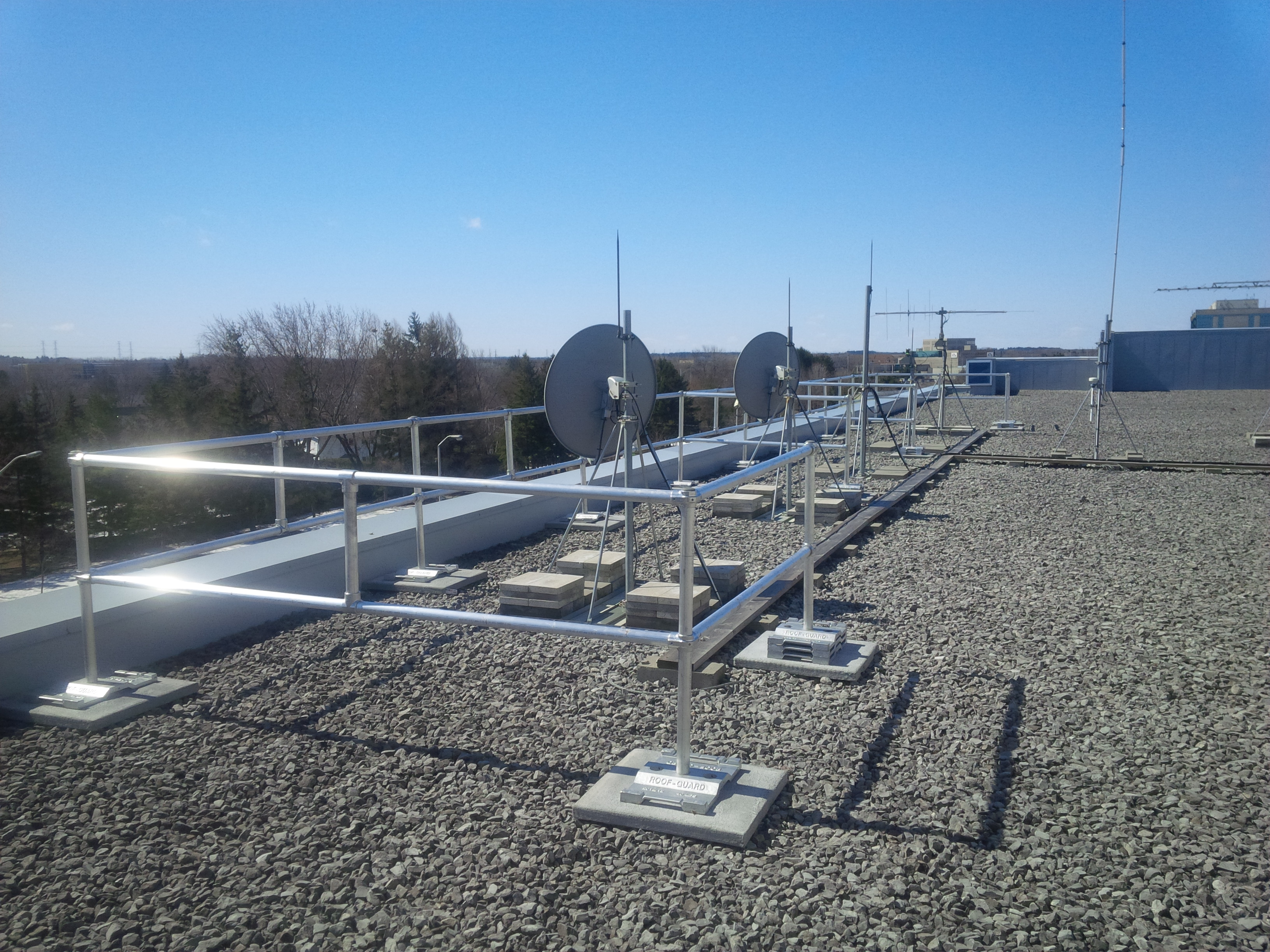Custom Rooftop Guardrail Systems