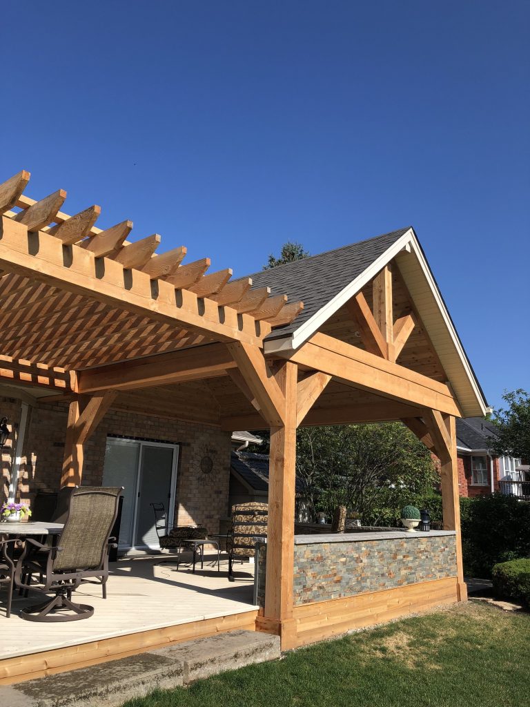 Custom Decks Waterloo, Kitchener, Guelph JWS Woodworking & Design Inc