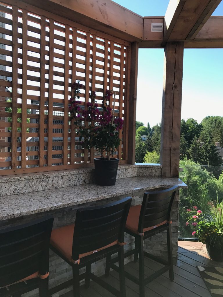 Custom Decks Waterloo, Kitchener, Guelph JWS Woodworking & Design Inc