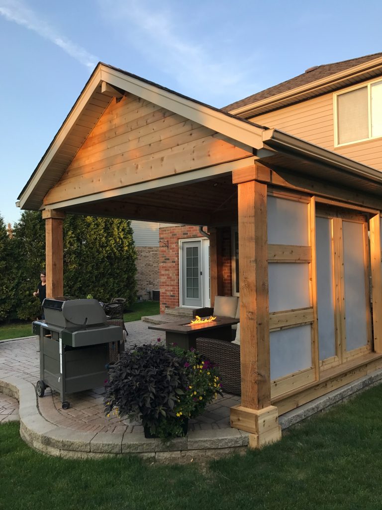 Custom Decks Waterloo, Kitchener, Guelph JWS Woodworking & Design Inc