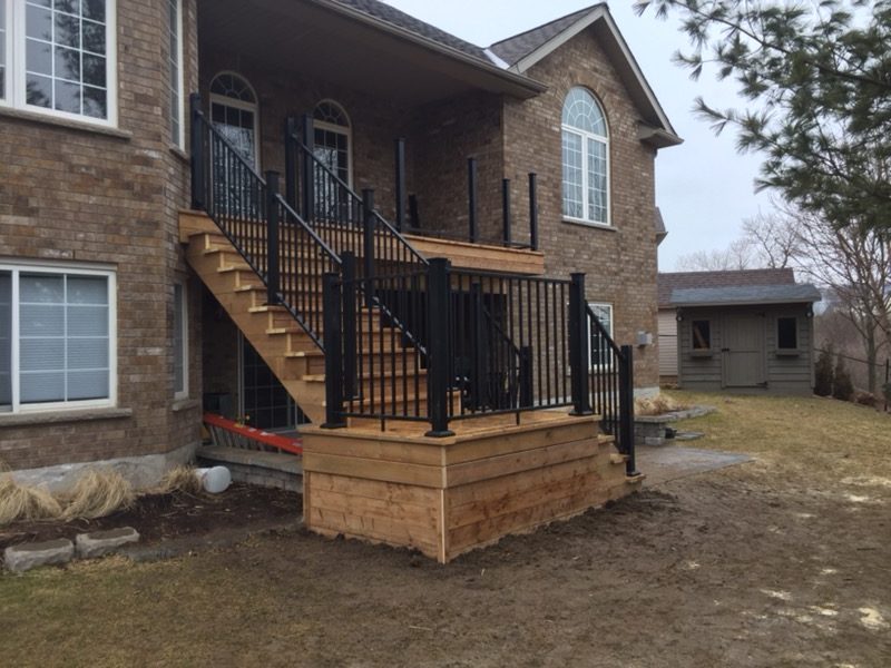 Custom Decks Waterloo, Kitchener, Guelph JWS Woodworking & Design Inc