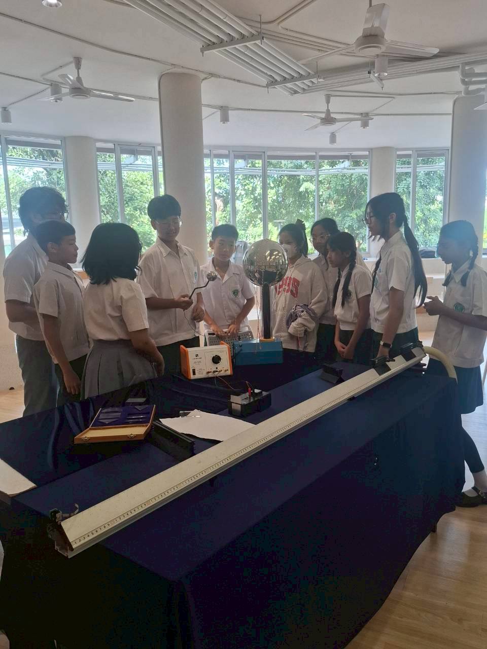 LINE_ALBUM_visit satit_251211_107