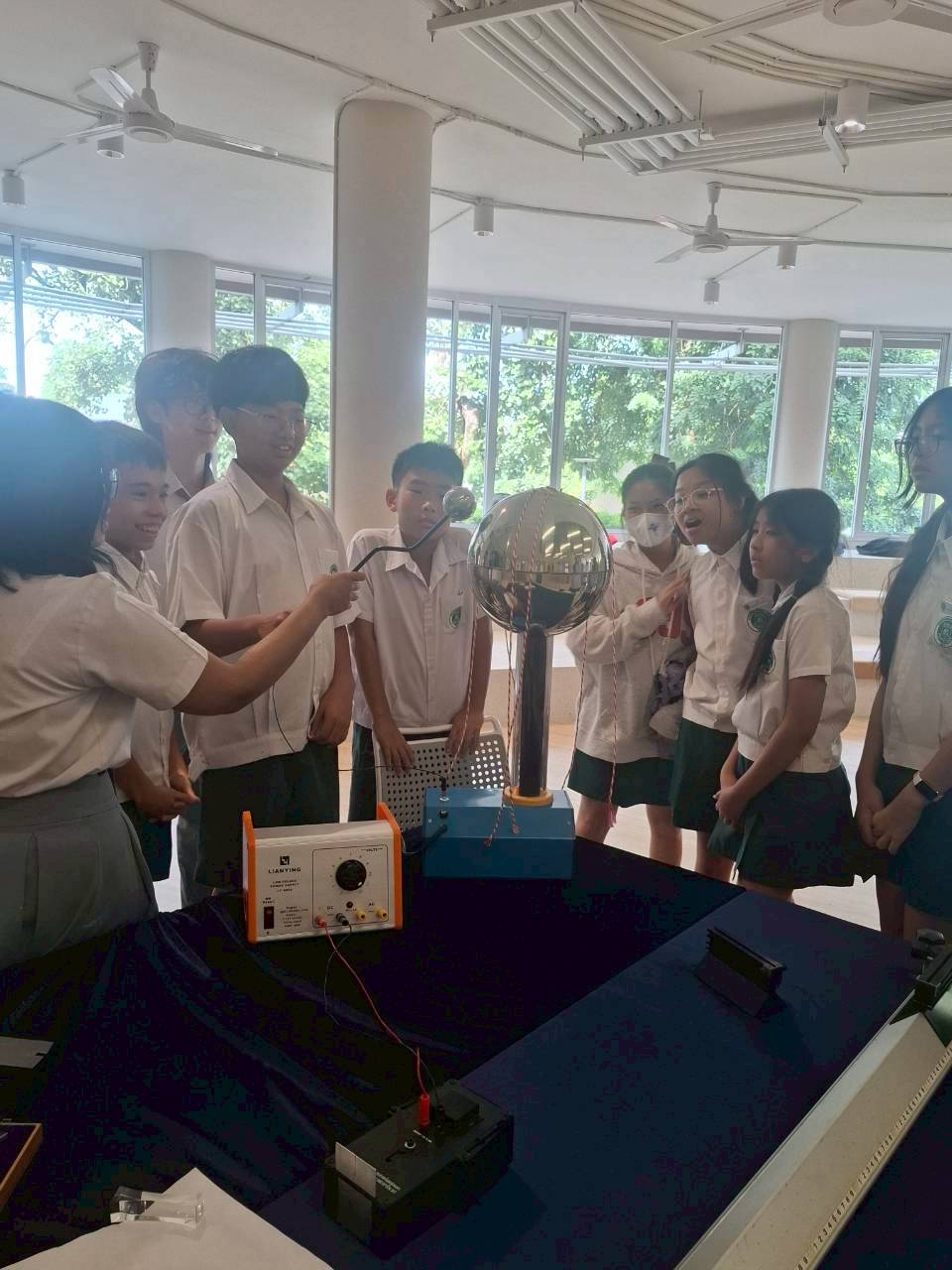 LINE_ALBUM_visit satit_251211_108