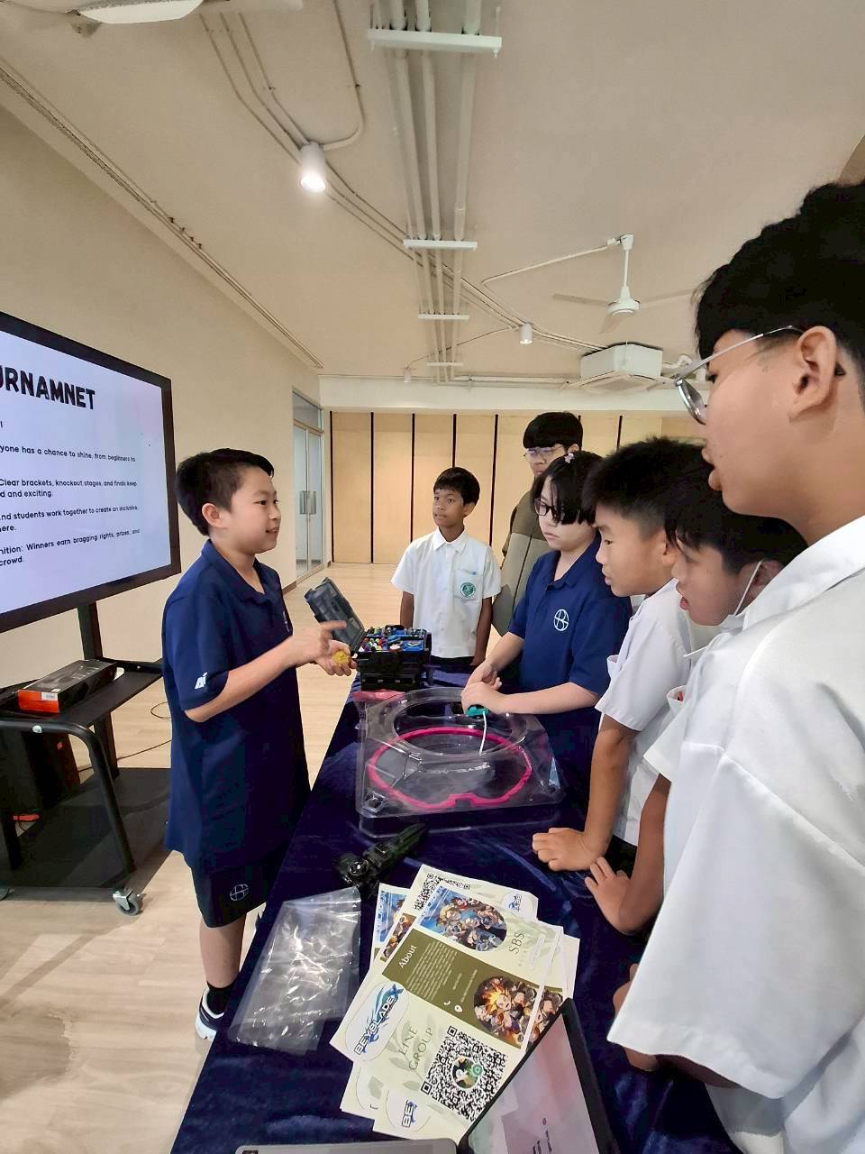 LINE_ALBUM_visit satit_251211_118