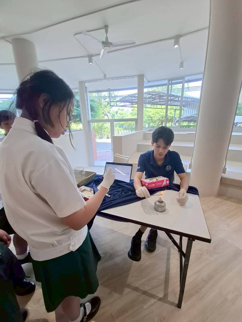 LINE_ALBUM_visit satit_251211_123