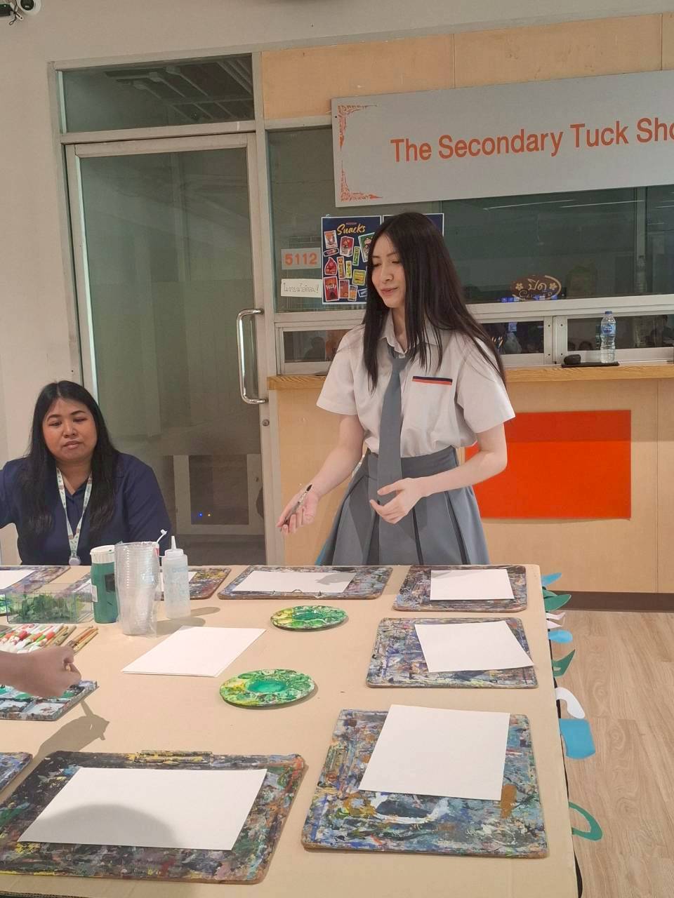 LINE_ALBUM_visit satit_251211_94