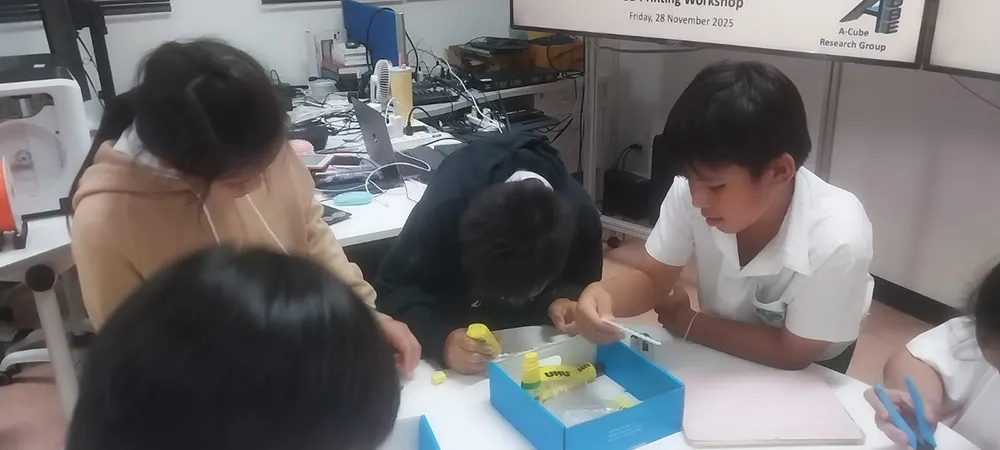 WhatsApp Image 2025-12-01 at 12.44.20 (2)-min