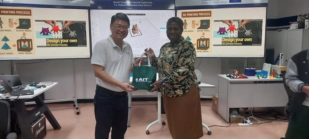 WhatsApp Image 2025-12-01 at 12.44.44 (2)-min